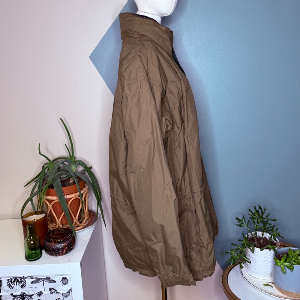 Patagonia Men’s XL Nylon Shell Jacket Olive Green Waterproof Hooded Windbreaker - Picture 4 of 14